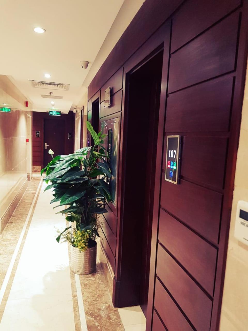 Al Rakaez Hotel Mekka Eksteriør bilde